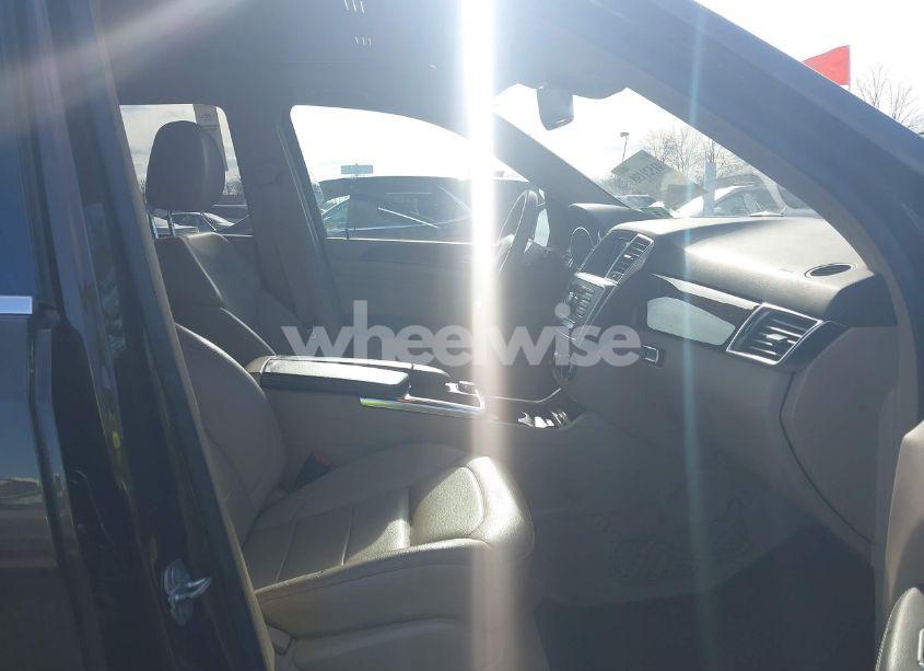 Photo 5 of 2012 Mercedes-benz Ml 350 4MATIC (VIN 4JGDA5HB5CA033829)