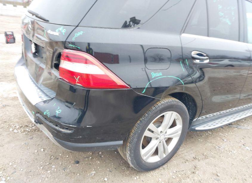 Photo 16 of 2013 Mercedes-benz Ml 350 4MATIC (VIN 4JGDA5HB5DA225351)