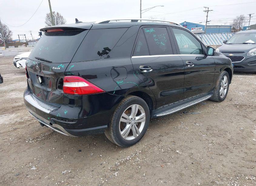 Photo 4 of 2013 Mercedes-benz Ml 350 4MATIC (VIN 4JGDA5HB5DA225351)