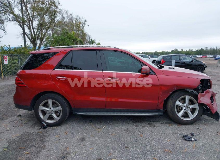 Photo 13 of 2016 Mercedes-benz Gle 350 4MATIC (VIN 4JGDA5HB5GA694086)