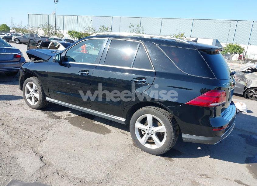 Photo 3 of 2016 Mercedes-benz Gle 350 4MATIC (VIN 4JGDA5HB5GA727166)
