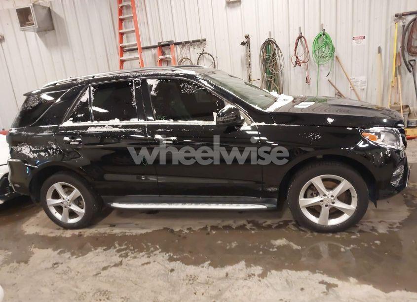 Photo 13 of 2016 Mercedes-benz Gle 350 4MATIC (VIN 4JGDA5HB5GA797279)