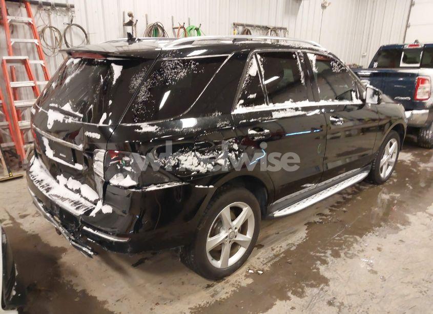 Photo 4 of 2016 Mercedes-benz Gle 350 4MATIC (VIN 4JGDA5HB5GA797279)