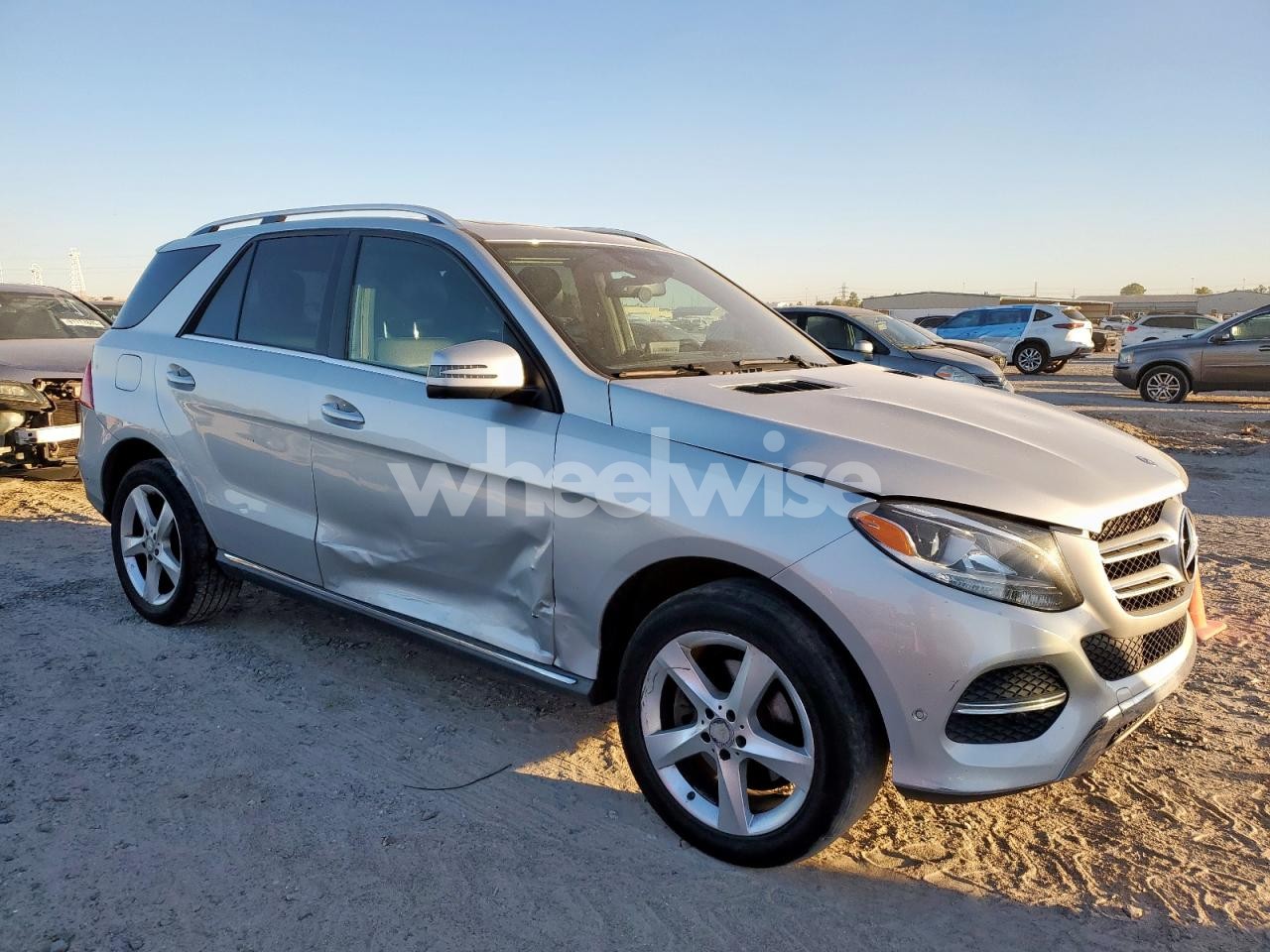 Photo 4 of 2017 MERCEDES-BENZ GLE 350 4MATIC (VIN 4JGDA5HB5HA835336)