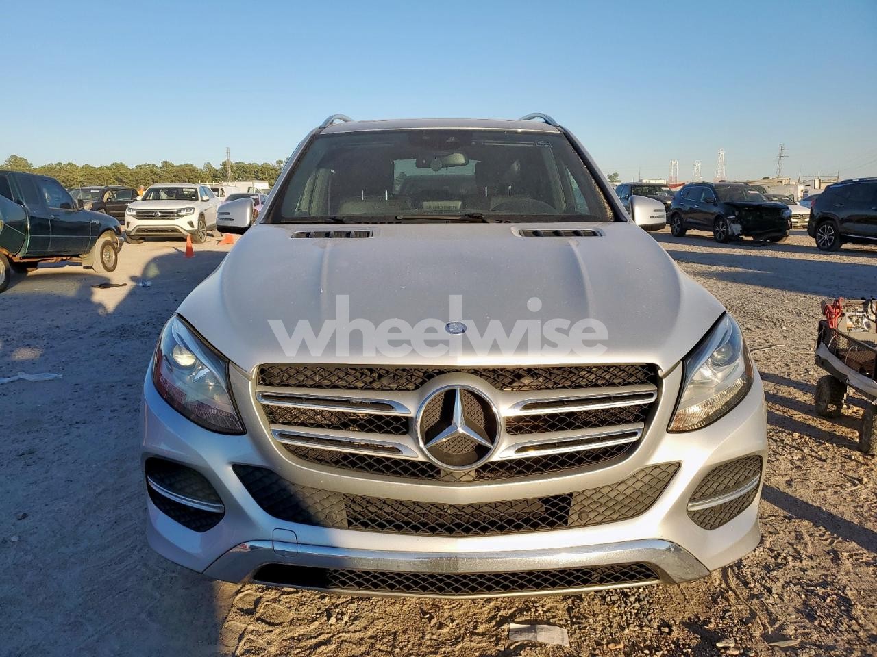 Photo 5 of 2017 MERCEDES-BENZ GLE 350 4MATIC (VIN 4JGDA5HB5HA835336)