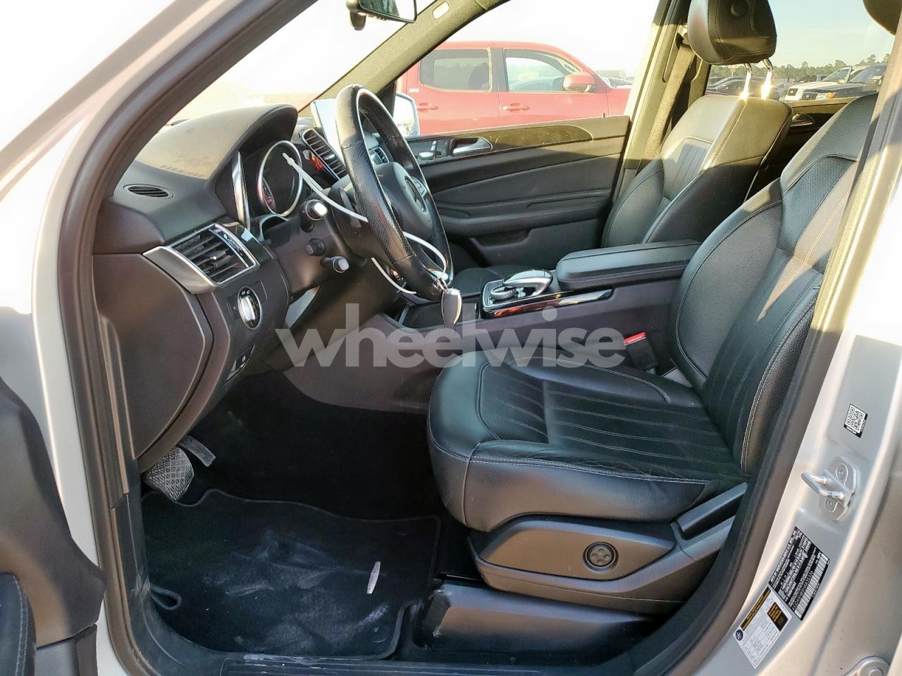 Photo 7 of 2017 MERCEDES-BENZ GLE 350 4MATIC (VIN 4JGDA5HB5HA835336)