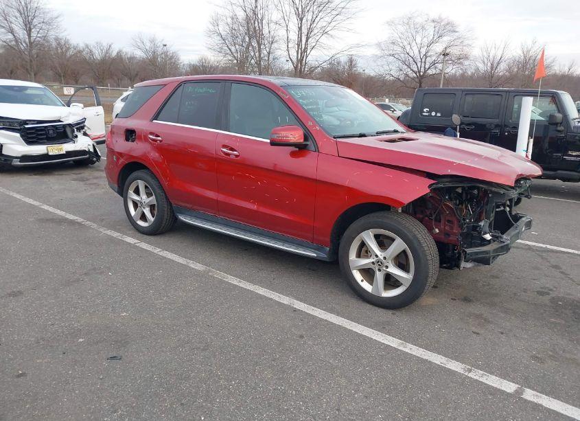 2017 Mercedes-benz Gle 350 4MATIC (VIN 4JGDA5HB5HA944542) main photo