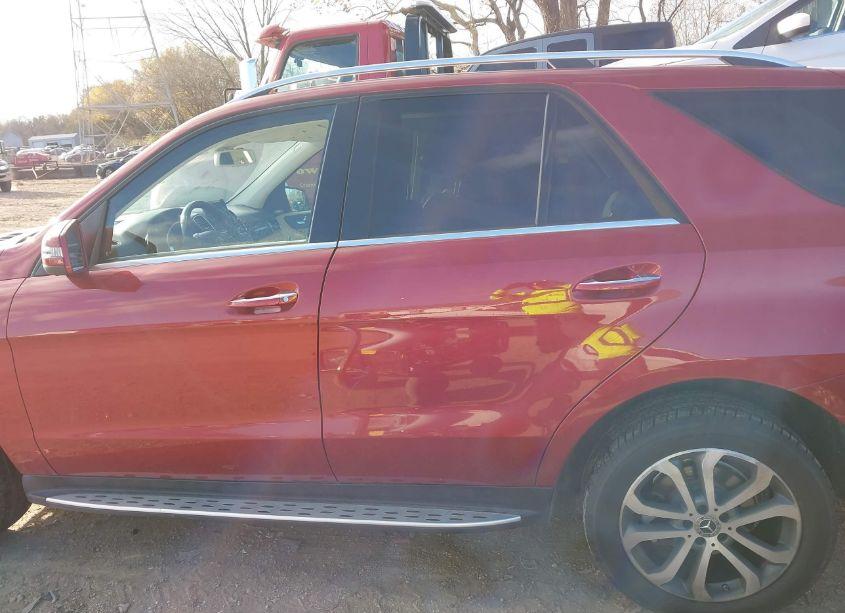 Photo 15 of 2017 Mercedes-benz Gle 350 4MATIC (VIN 4JGDA5HB5HA946985)