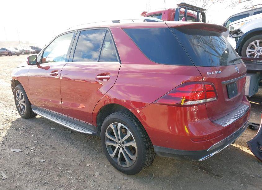 Photo 3 of 2017 Mercedes-benz Gle 350 4MATIC (VIN 4JGDA5HB5HA946985)