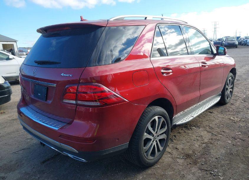Photo 4 of 2017 Mercedes-benz Gle 350 4MATIC (VIN 4JGDA5HB5HA946985)