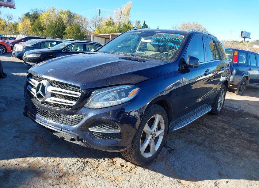 Photo 2 of 2018 Mercedes-benz Gle 350 4MATIC (VIN 4JGDA5HB5JB077644)