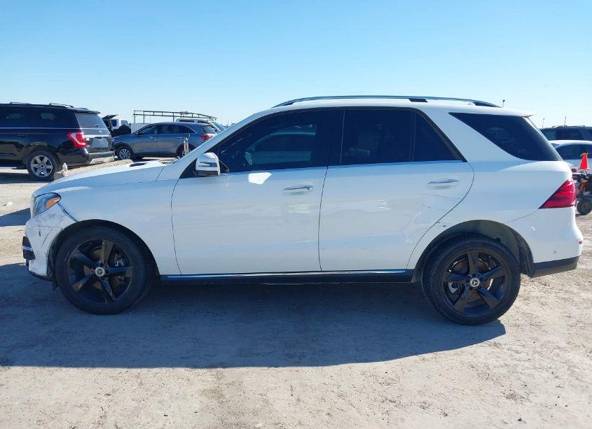 Photo 14 of 2018 Mercedes-benz Gle 350 4MATIC (VIN 4JGDA5HB5JB105362)