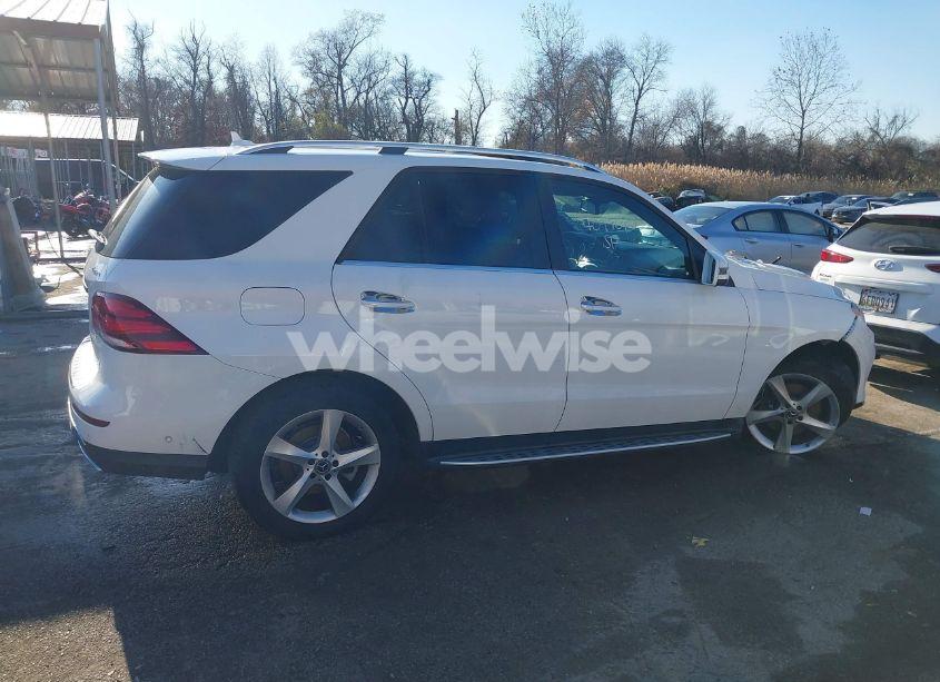 Photo 13 of 2018 Mercedes-benz Gle 350 4MATIC (VIN 4JGDA5HB5JB144890)