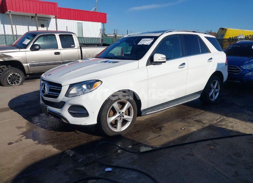 Photo 2 of 2018 Mercedes-benz Gle 350 4MATIC (VIN 4JGDA5HB5JB144890)