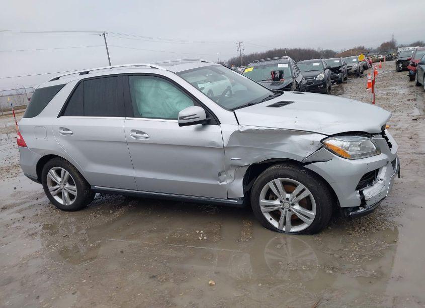 Photo 13 of 2012 Mercedes-benz Ml 350 4MATIC (VIN 4JGDA5HB6CA035038)