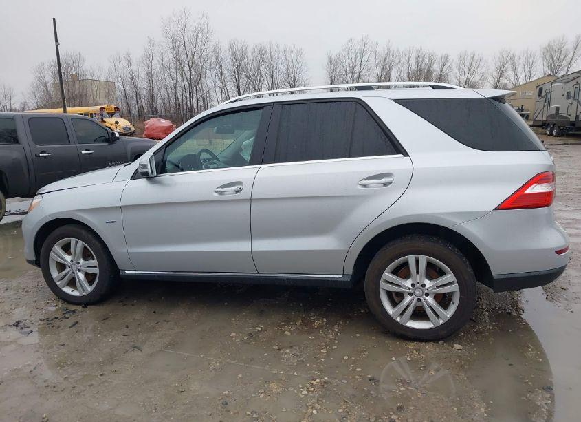 Photo 14 of 2012 Mercedes-benz Ml 350 4MATIC (VIN 4JGDA5HB6CA035038)