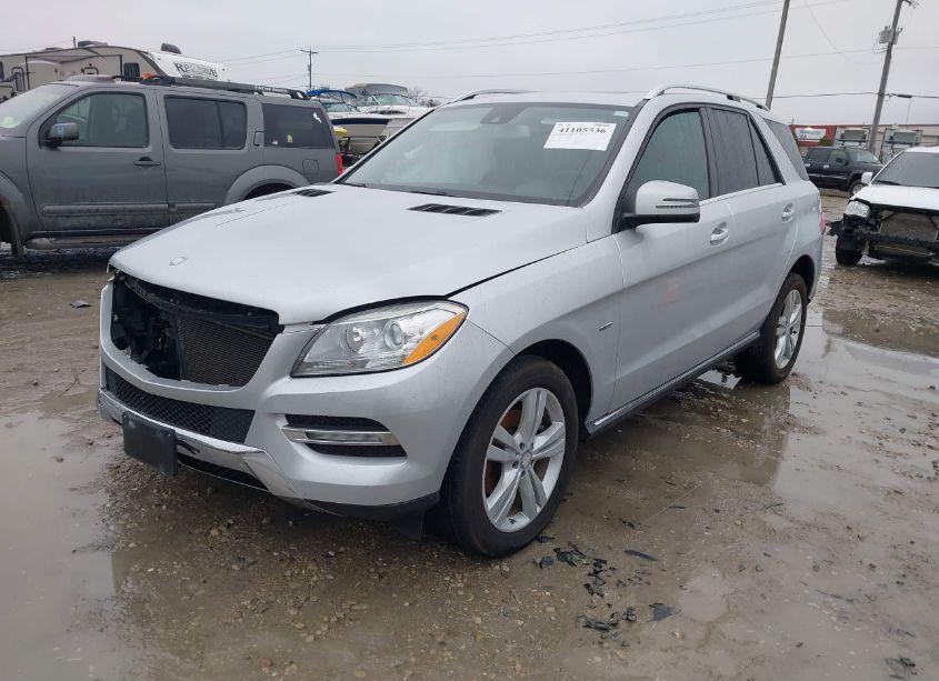 Photo 2 of 2012 Mercedes-benz Ml 350 4MATIC (VIN 4JGDA5HB6CA035038)