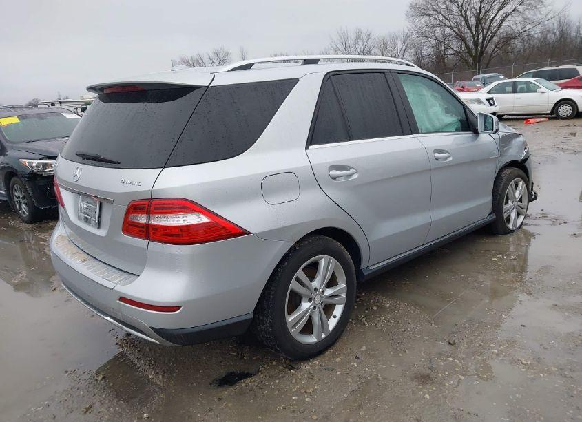 Photo 4 of 2012 Mercedes-benz Ml 350 4MATIC (VIN 4JGDA5HB6CA035038)