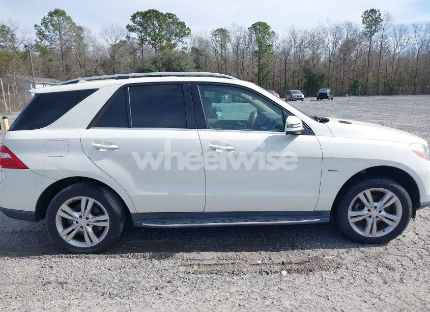 Photo 13 of 2012 Mercedes-benz Ml 350 4MATIC (VIN 4JGDA5HB6CA055919)