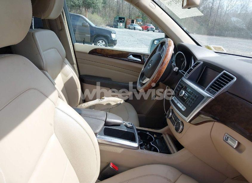 Photo 5 of 2012 Mercedes-benz Ml 350 4MATIC (VIN 4JGDA5HB6CA055919)