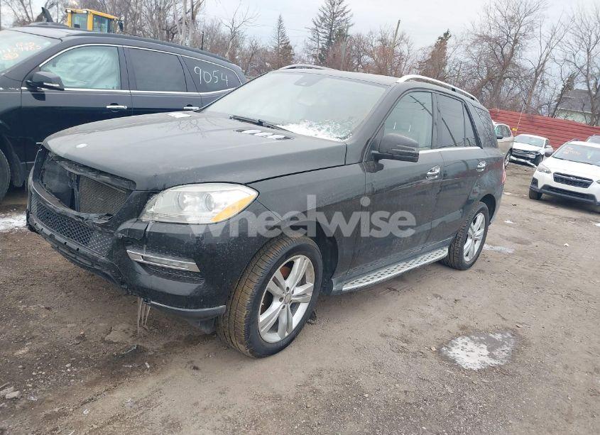 Photo 2 of 2013 Mercedes-benz Ml 350 4MATIC (VIN 4JGDA5HB6DA105557)