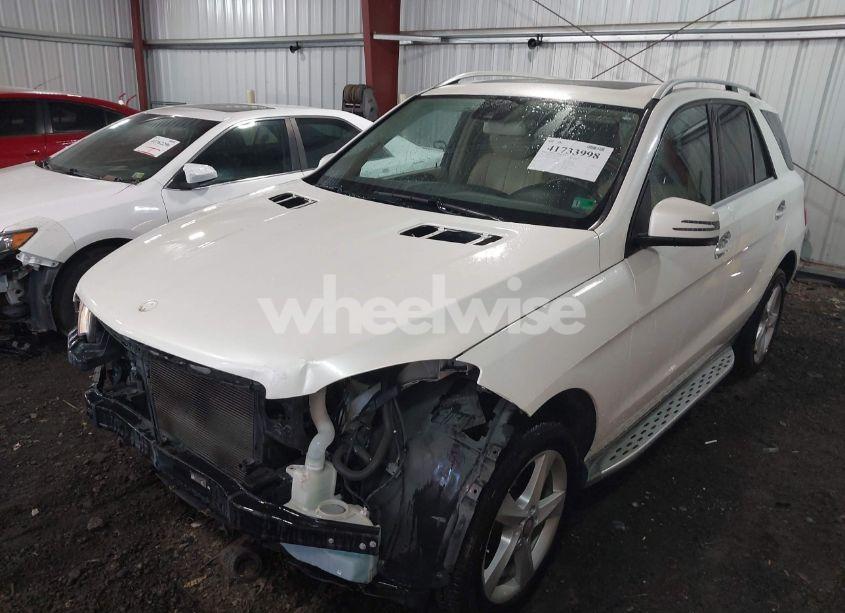 Photo 2 of 2013 Mercedes-benz Ml 350 4MATIC (VIN 4JGDA5HB6DA181330)