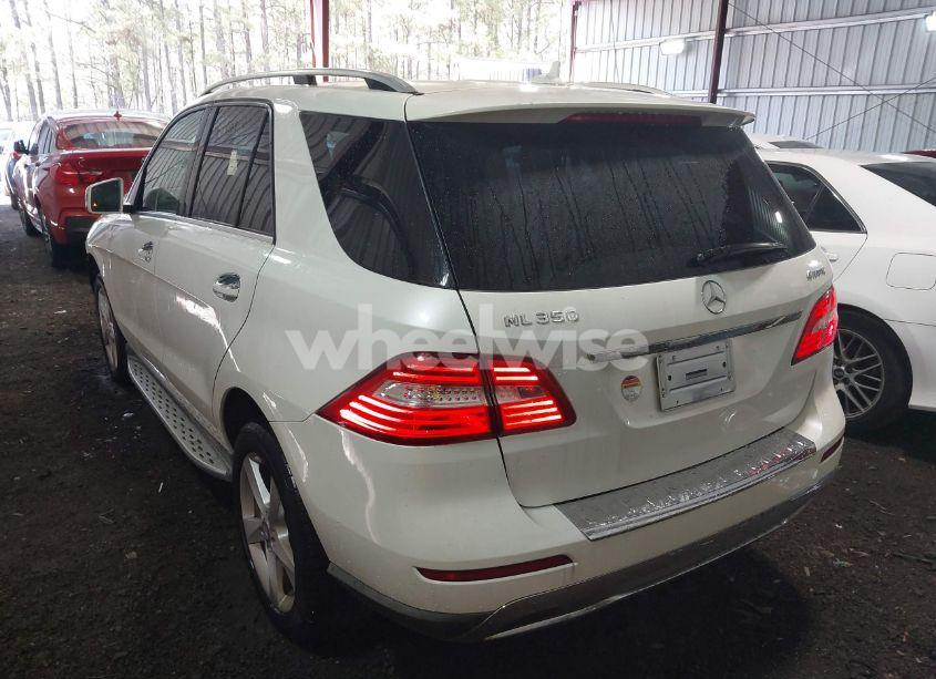 Photo 3 of 2013 Mercedes-benz Ml 350 4MATIC (VIN 4JGDA5HB6DA181330)
