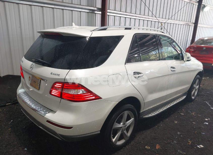 Photo 4 of 2013 Mercedes-benz Ml 350 4MATIC (VIN 4JGDA5HB6DA181330)