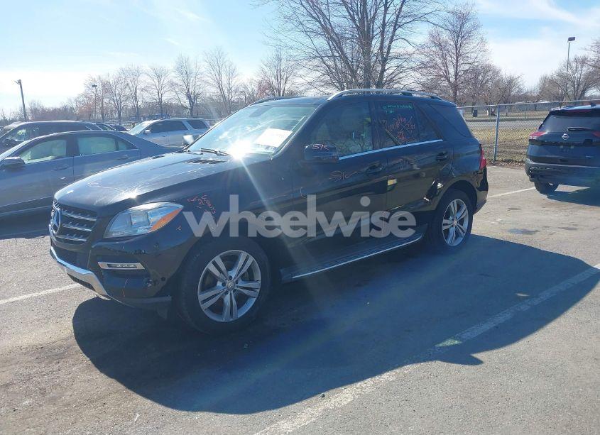 Photo 2 of 2013 Mercedes-benz Ml 350 4MATIC (VIN 4JGDA5HB6DA183773)