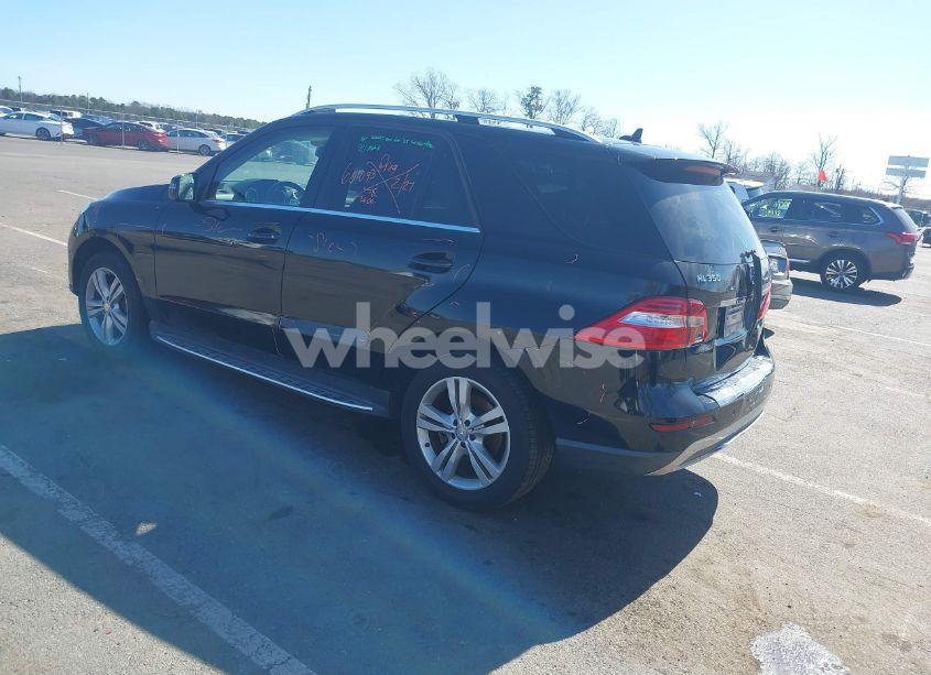 Photo 3 of 2013 Mercedes-benz Ml 350 4MATIC (VIN 4JGDA5HB6DA183773)