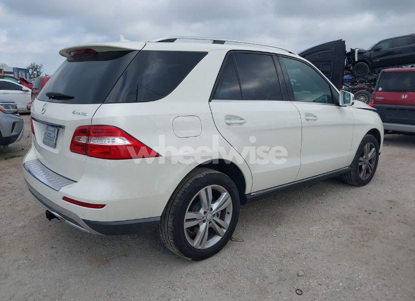 Photo 4 of 2013 Mercedes-benz Ml 350 4MATIC (VIN 4JGDA5HB6DA251991)