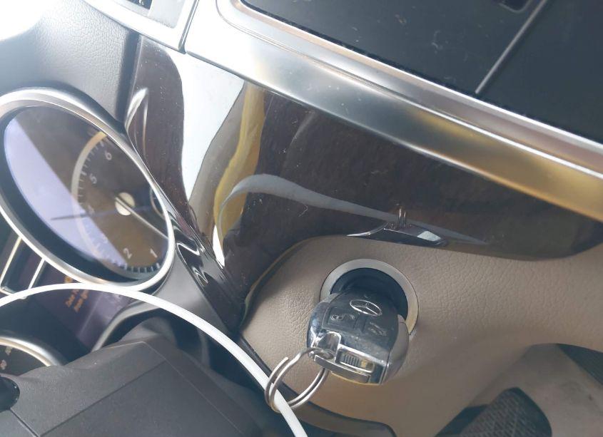 Photo 11 of 2014 Mercedes-benz Ml 350 4MATIC (VIN 4JGDA5HB6EA273569)