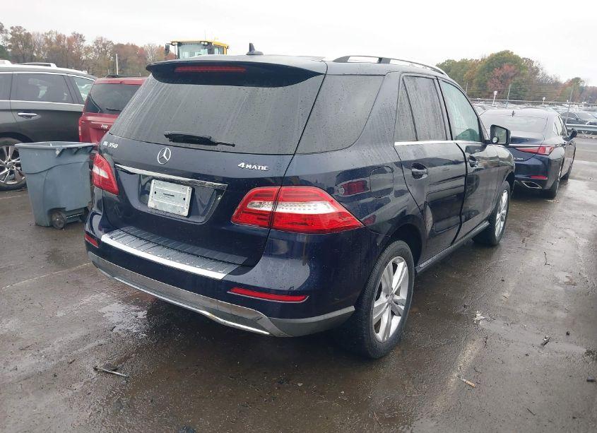 Photo 4 of 2014 Mercedes-benz Ml 350 4MATIC (VIN 4JGDA5HB6EA273569)