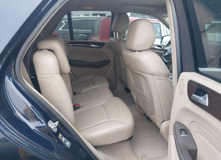 Photo 8 of 2014 Mercedes-benz Ml 350 4MATIC (VIN 4JGDA5HB6EA273569)