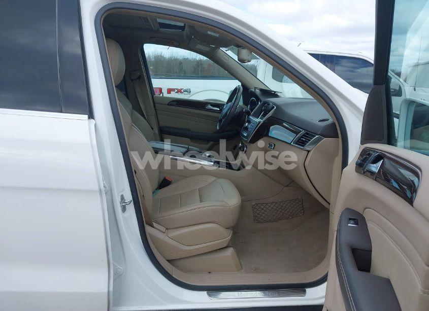 Photo 5 of 2014 Mercedes-benz Ml 350 4MATIC (VIN 4JGDA5HB6EA305095)