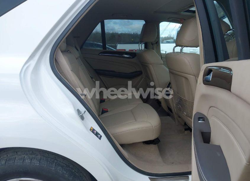 Photo 8 of 2014 Mercedes-benz Ml 350 4MATIC (VIN 4JGDA5HB6EA305095)