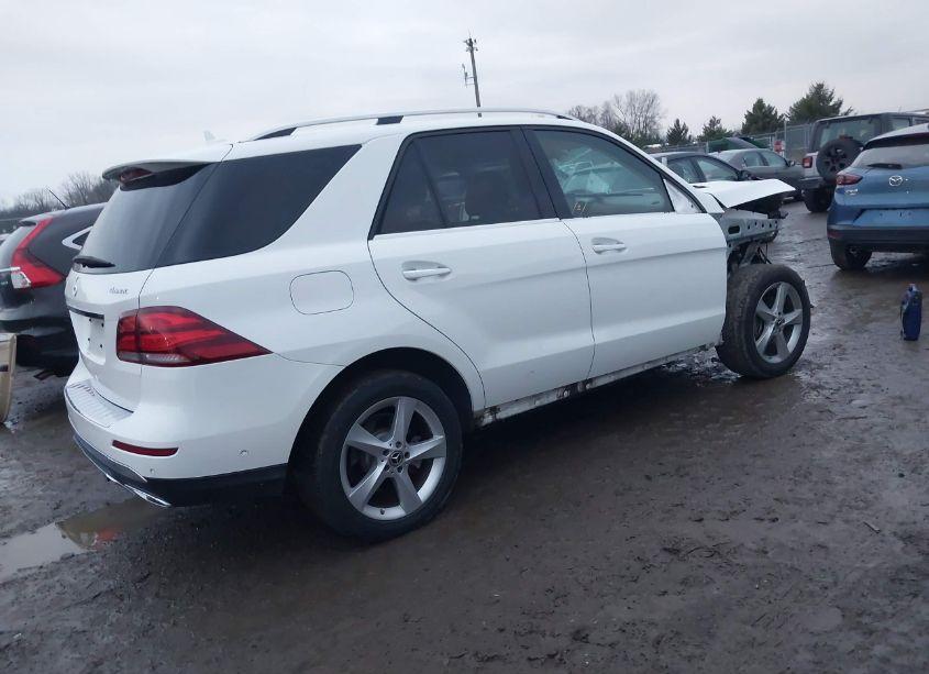 Photo 4 of 2018 Mercedes-benz Gle 350 4MATIC (VIN 4JGDA5HB6JB067141)