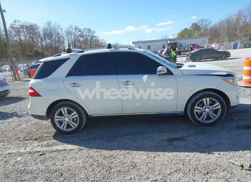 Photo 14 of 2013 Mercedes-benz Ml 350 4MATIC (VIN 4JGDA5HB7DA123033)