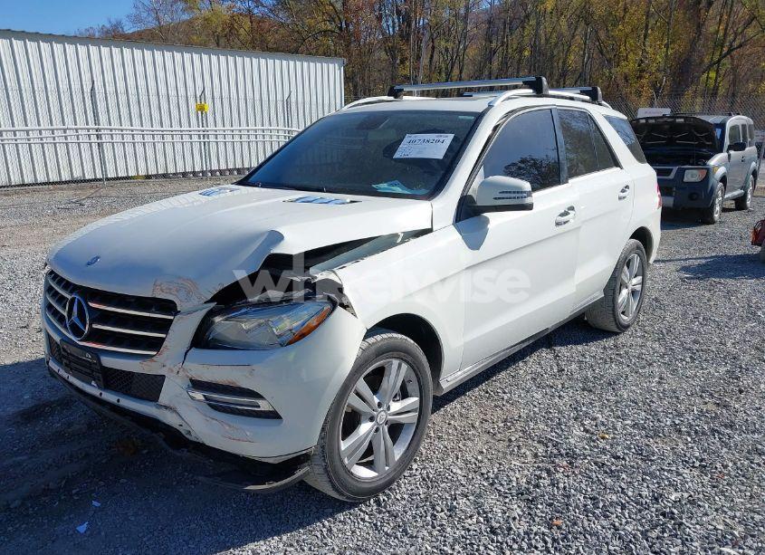 Photo 2 of 2013 Mercedes-benz Ml 350 4MATIC (VIN 4JGDA5HB7DA123033)