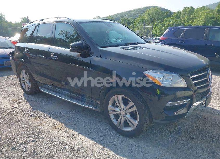 2013 Mercedes-benz Ml 350 4MATIC (VIN 4JGDA5HB7DA242328) main photo