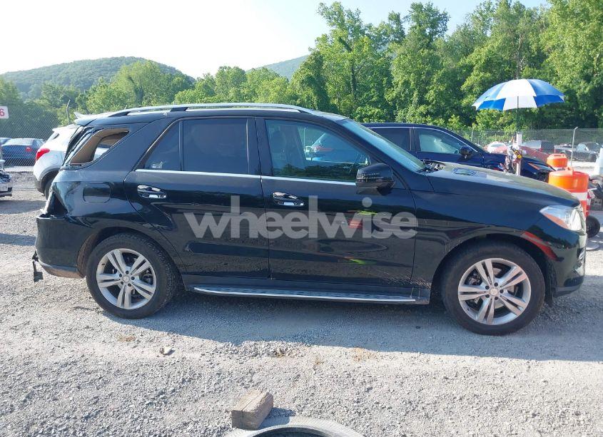 Photo 13 of 2013 Mercedes-benz Ml 350 4MATIC (VIN 4JGDA5HB7DA242328)