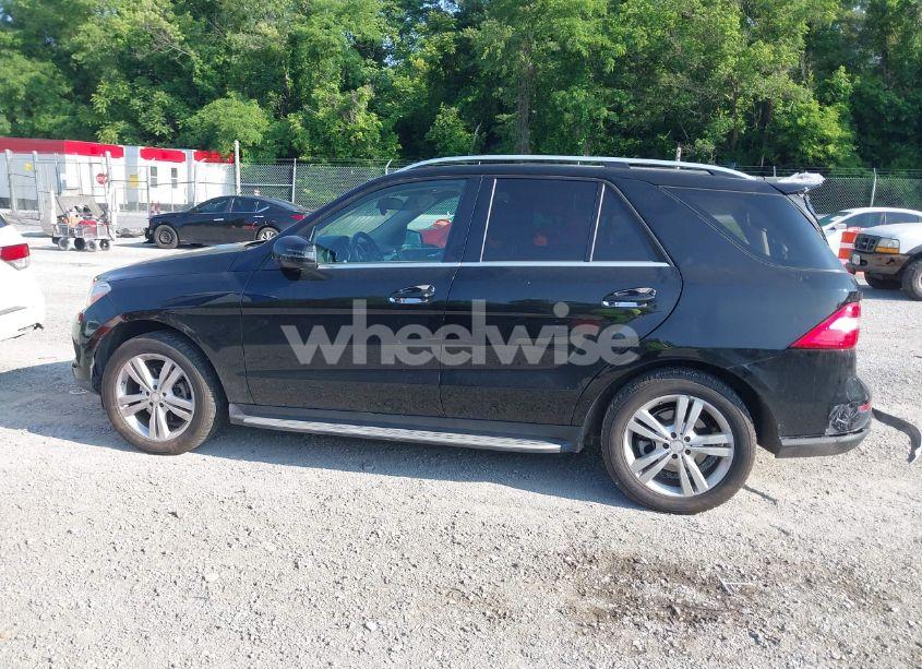Photo 14 of 2013 Mercedes-benz Ml 350 4MATIC (VIN 4JGDA5HB7DA242328)