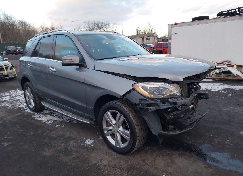 2014 Mercedes-benz Ml 350 4MATIC (VIN 4JGDA5HB7EA276920) main photo