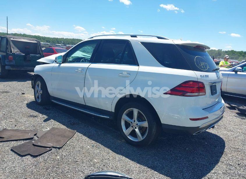 Photo 3 of 2016 Mercedes-benz Gle 350 4MATIC (VIN 4JGDA5HB7GA694932)