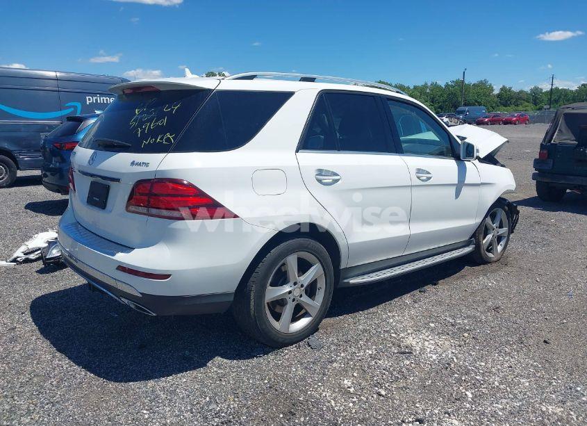 Photo 4 of 2016 Mercedes-benz Gle 350 4MATIC (VIN 4JGDA5HB7GA694932)