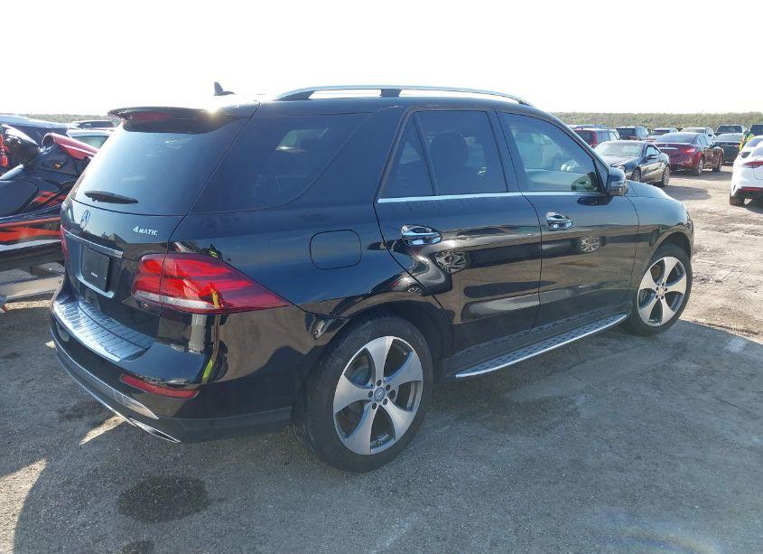 Photo 4 of 2016 Mercedes-benz Gle 350 4MATIC (VIN 4JGDA5HB7GA705265)