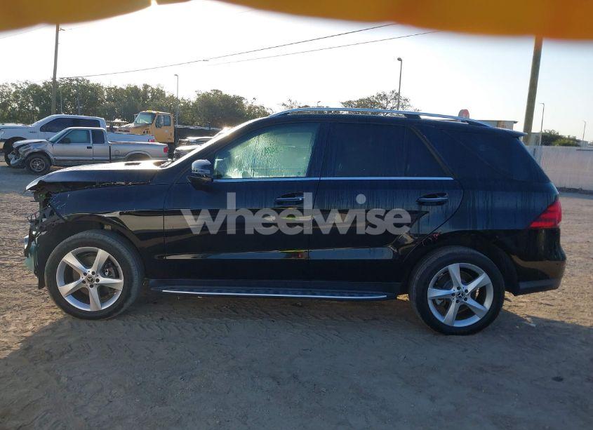 Photo 15 of 2018 Mercedes-benz Gle 350 4MATIC (VIN 4JGDA5HB7JB184582)