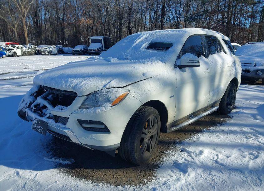 Photo 2 of 2012 Mercedes-benz Ml 350 4MATIC (VIN 4JGDA5HB8CA027376)