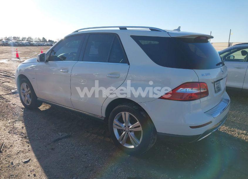 Photo 3 of 2012 Mercedes-benz Ml 350 4MATIC (VIN 4JGDA5HB8CA043786)