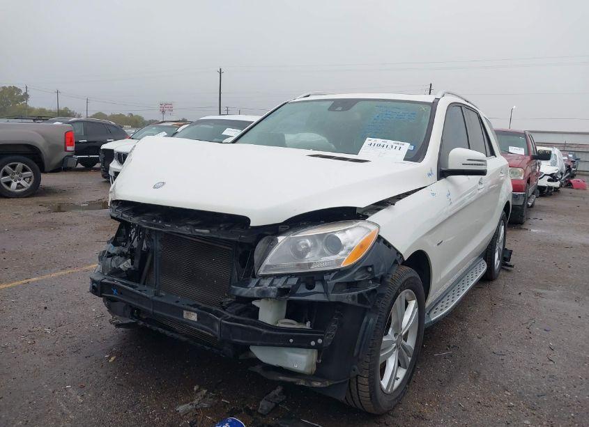 Photo 2 of 2012 Mercedes-benz Ml 350 4MATIC (VIN 4JGDA5HB8CA083494)
